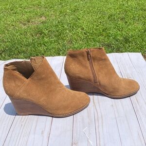 Lucky Brand Yakeena Booties